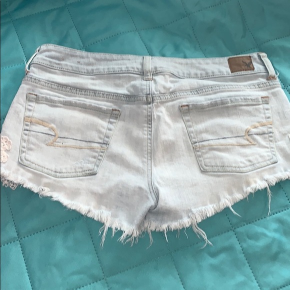 American Eagle Shorts - Picture 3 of 5